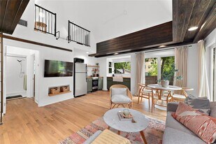 1503 Drake Ave in Austin, TX - Building Photo