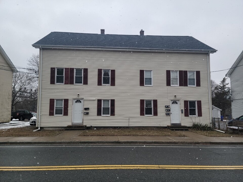 509 S Main St in Attleboro, MA - Building Photo