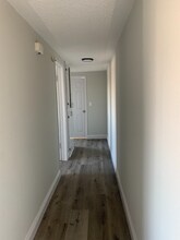641 W 92nd St in Los Angeles, CA - Building Photo - Building Photo