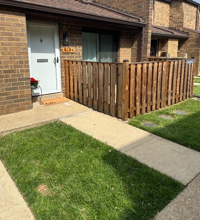 property at 3134 Apple Rd NE