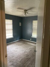 3615 Reese Dr in Dallas, TX - Building Photo - Building Photo