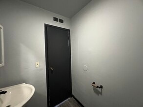 802 Knollcrest Dr in Danville, IL - Building Photo - Building Photo