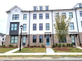 4802 Larkin Pass in Buford, GA - Building Photo