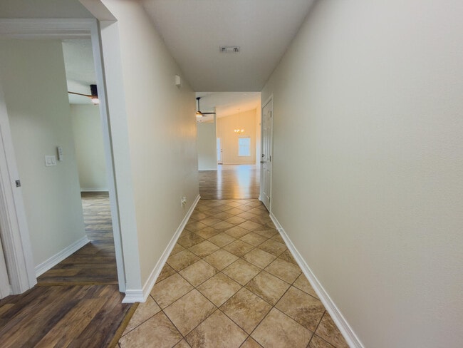 1783 Ivalea Cir in Navarre, FL - Building Photo - Building Photo