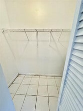 46 SE 14th St in Dania Beach, FL - Building Photo - Building Photo