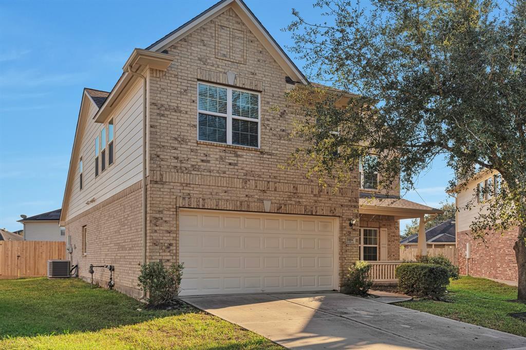 13004 Ferry Cove Ln in Pearland, TX - Foto de edificio