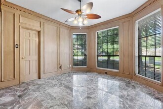 6803 Walton Heath Dr in Houston, TX - Building Photo - Building Photo