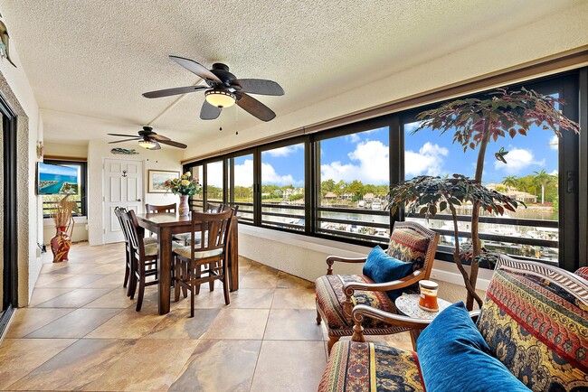 533 Oak Harbour Dr in Juno Beach, FL - Building Photo - Building Photo
