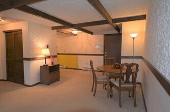 42 Swanson Ct, Unit 33A in Boxborough, MA - Building Photo - Building Photo