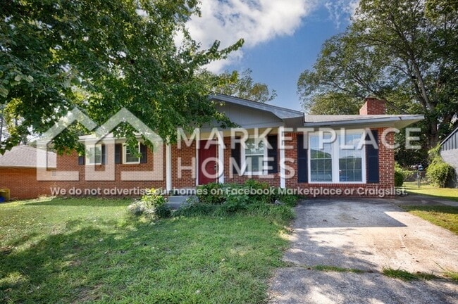 property at 2013 Reuben Dr NE