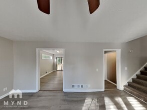 5438 Brandon Ct in Stone Mountain, GA - Foto de edificio - Building Photo