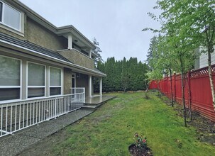 15348 28A Av in Surrey, BC - Building Photo - Building Photo