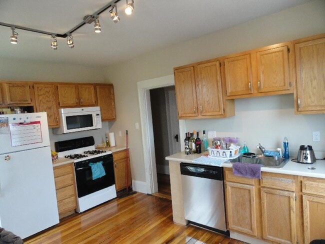 101 Heath St, Unit 1