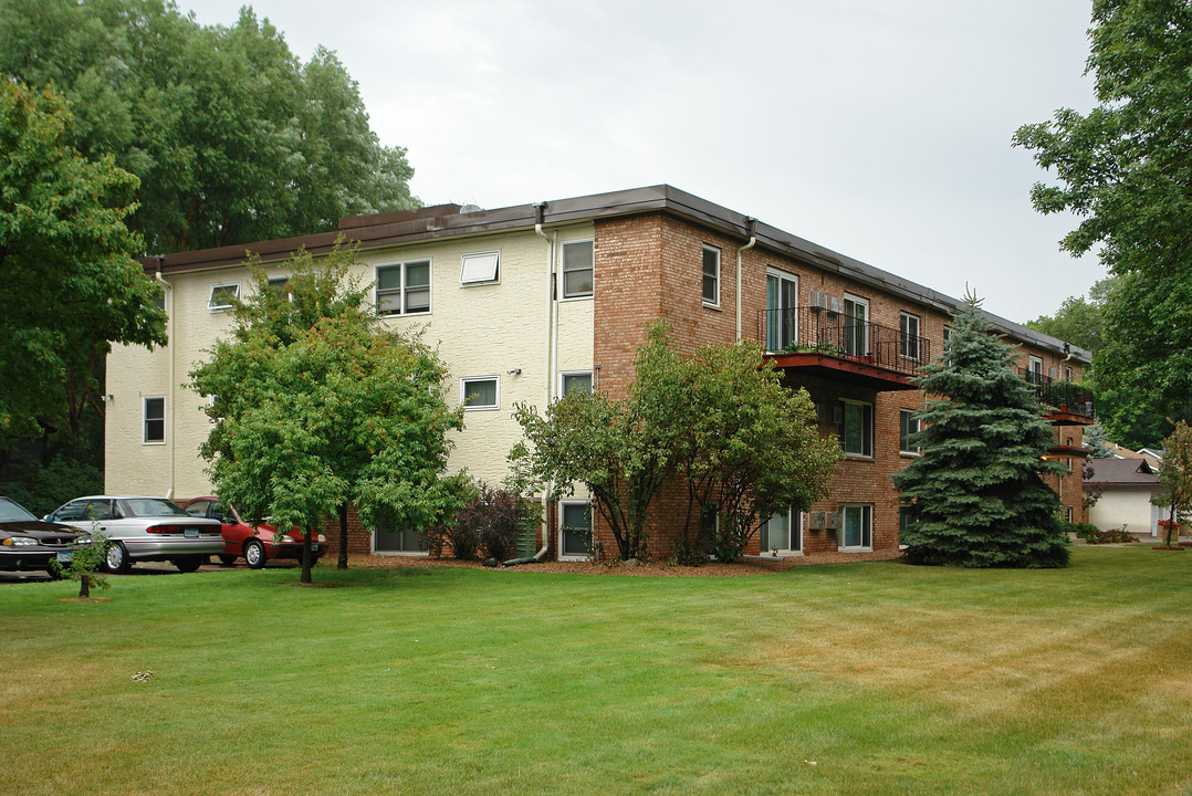 2008 4th St S in South St. Paul, MN - Building Photo