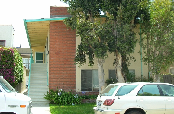 116 Quincy Ave in Long Beach, CA - Building Photo