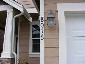 8016 164th St E in Puyallup, WA - Building Photo - Building Photo
