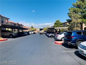3460 Cactus Shadow St in Las Vegas, NV - Building Photo - Building Photo