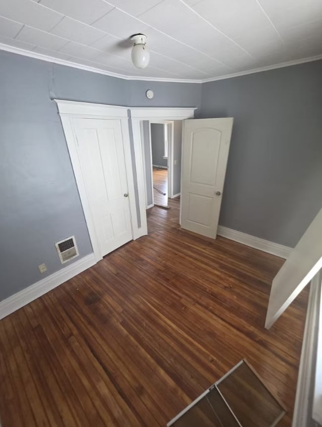 property at 142 Parsells Ave