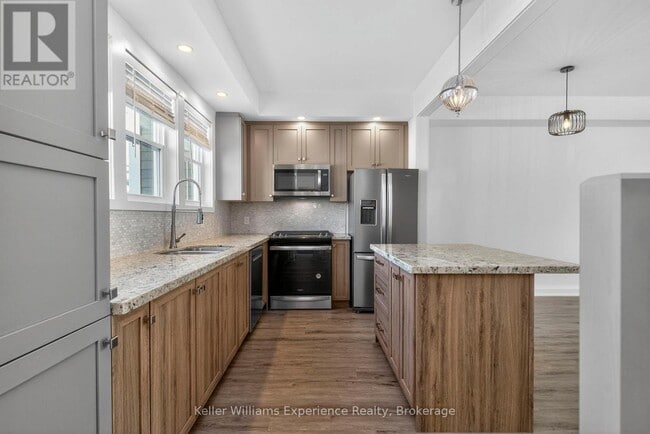 10 Danielle Cres in Midland, ON - Building Photo - Building Photo