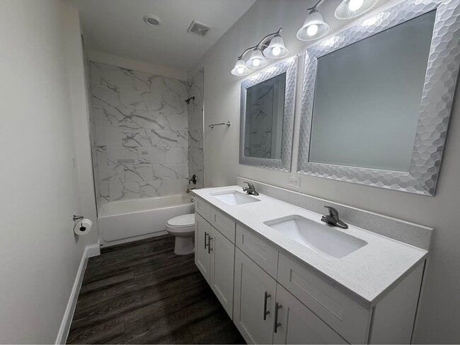 property at 2215 Andalusia Blvd