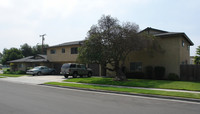 16631 Lynn St in Huntington Beach, CA - Building Photo - Building Photo