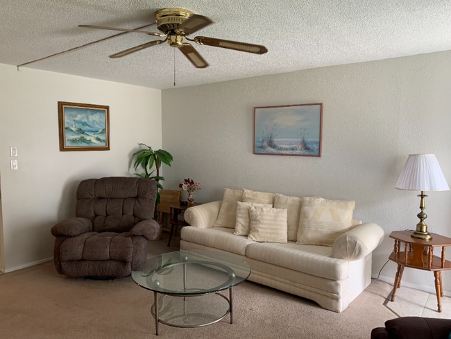 190 E Olmstead Dr in Titusville, FL - Building Photo - Building Photo