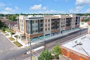 4758 N Laramie Ave in Chicago, IL - Building Photo