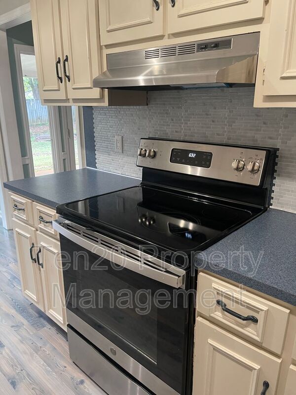 1340 Blanchfield Dr in Columbus, GA - Building Photo - Building Photo