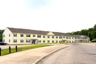Ashwood Apartments in Cincinnati, OH - Foto de edificio - Building Photo