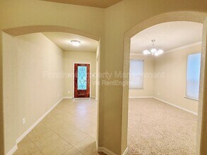11927 Jasmine Way in San Antonio, TX - Building Photo - Building Photo