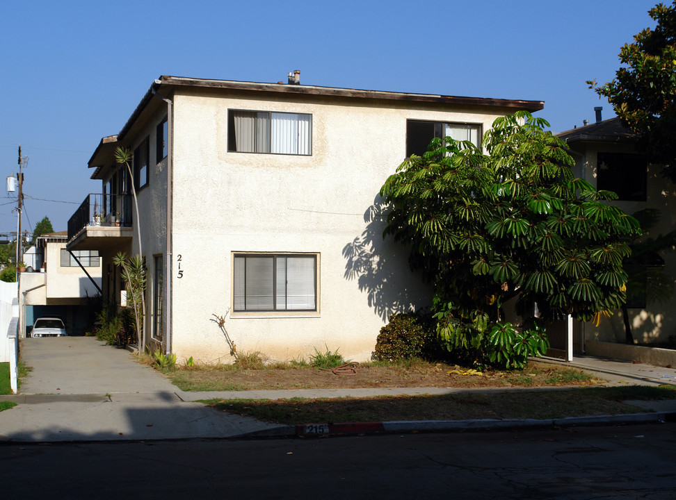 215 Concord St in El Segundo, CA - Building Photo