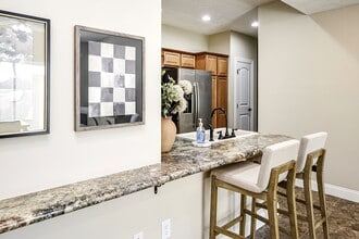 Residences at Oak Pointe in Grand Island, NE - Building Photo - Building Photo