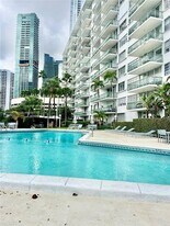 1408 Brickell Bay Dr, Unit 302 in Miami, FL - Building Photo