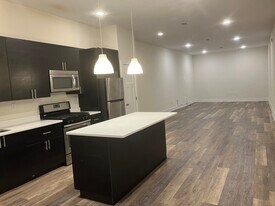 420 Gaskill St, Unit 2FR in Philadelphia, PA - Building Photo