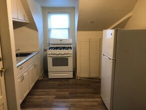 869-871 Elm St in New Haven, CT - Building Photo - Building Photo