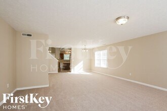 6748 Shanghai Cir in Indianapolis, IN - Building Photo - Building Photo