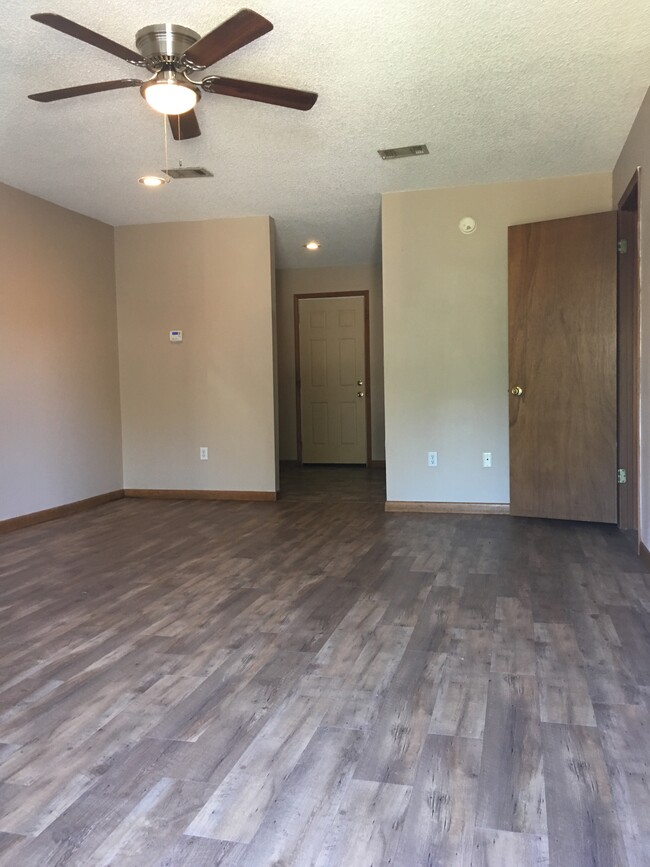 700 S 11th St, Unit 4 in Arkadelphia, AR - Building Photo - Building Photo