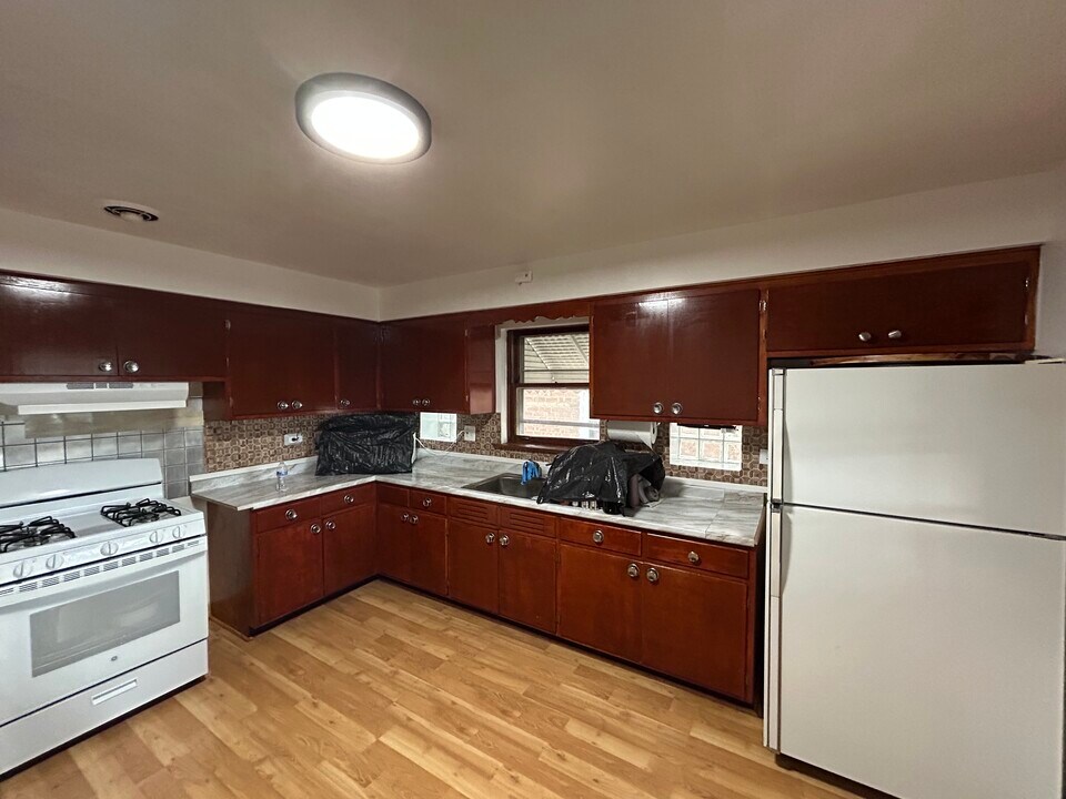 3842 N Central Ave in Chicago, IL - Building Photo