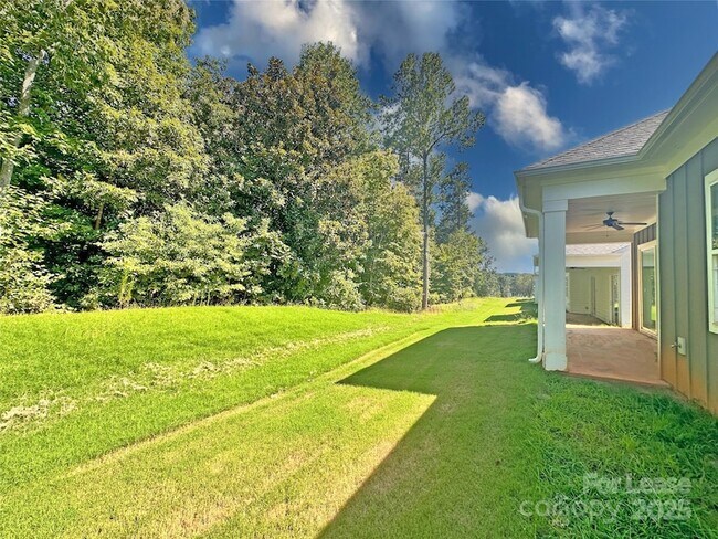 4718 Anise Cir in Lake Norman of Catawba, NC - Building Photo - Building Photo