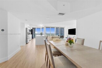 21055 Yacht Club Dr in Aventura, FL - Building Photo - Building Photo