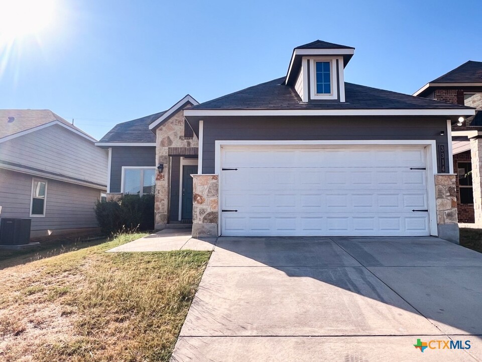 3314 Addison St in Killeen, TX - Building Photo