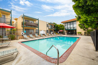 Copa Triana Apartments in Torrance, CA - Building Photo - Building Photo