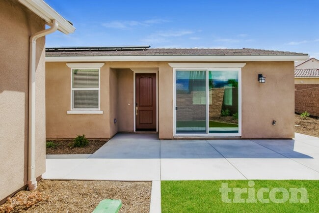 property at 1735 Lorraine Dr