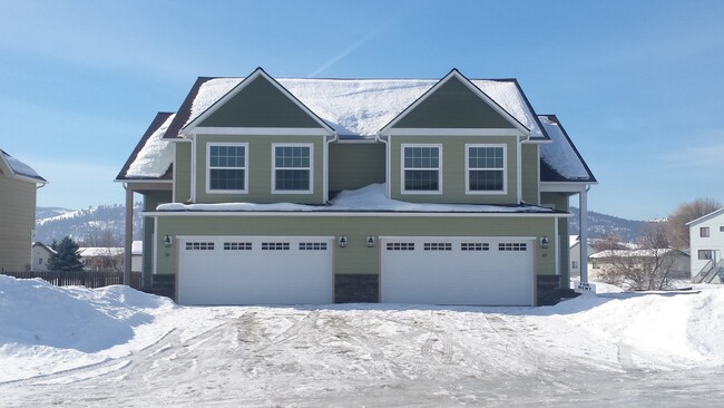 property at 38 Muskrat Dr