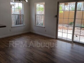 6620 Evesham Rd NW in Albuquerque, NM - Building Photo - Building Photo
