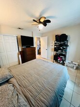 67 S Marbrisa Way in Kissimmee, FL - Foto de edificio - Building Photo