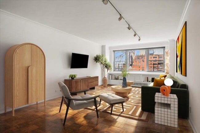 property at 463E E 63rd St