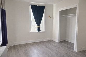 363 Main St, Unit C3 in New Hartford, CT - Building Photo - Building Photo