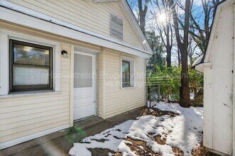 5459 Hamilton Ave in Jennings, MO - Building Photo - Building Photo