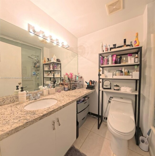 16652 Hemingway Dr in Weston, FL - Building Photo - Building Photo